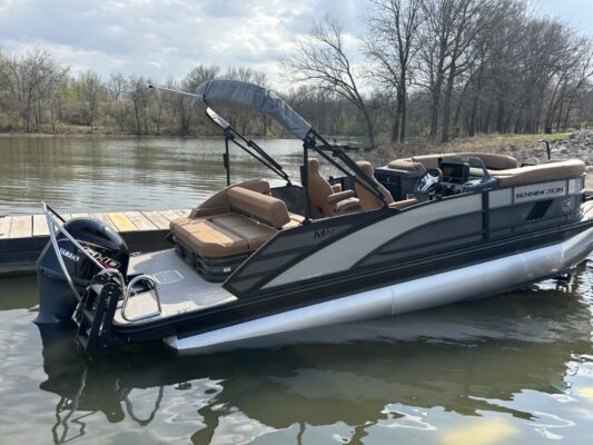 2026 Bennington 22 MSB Base