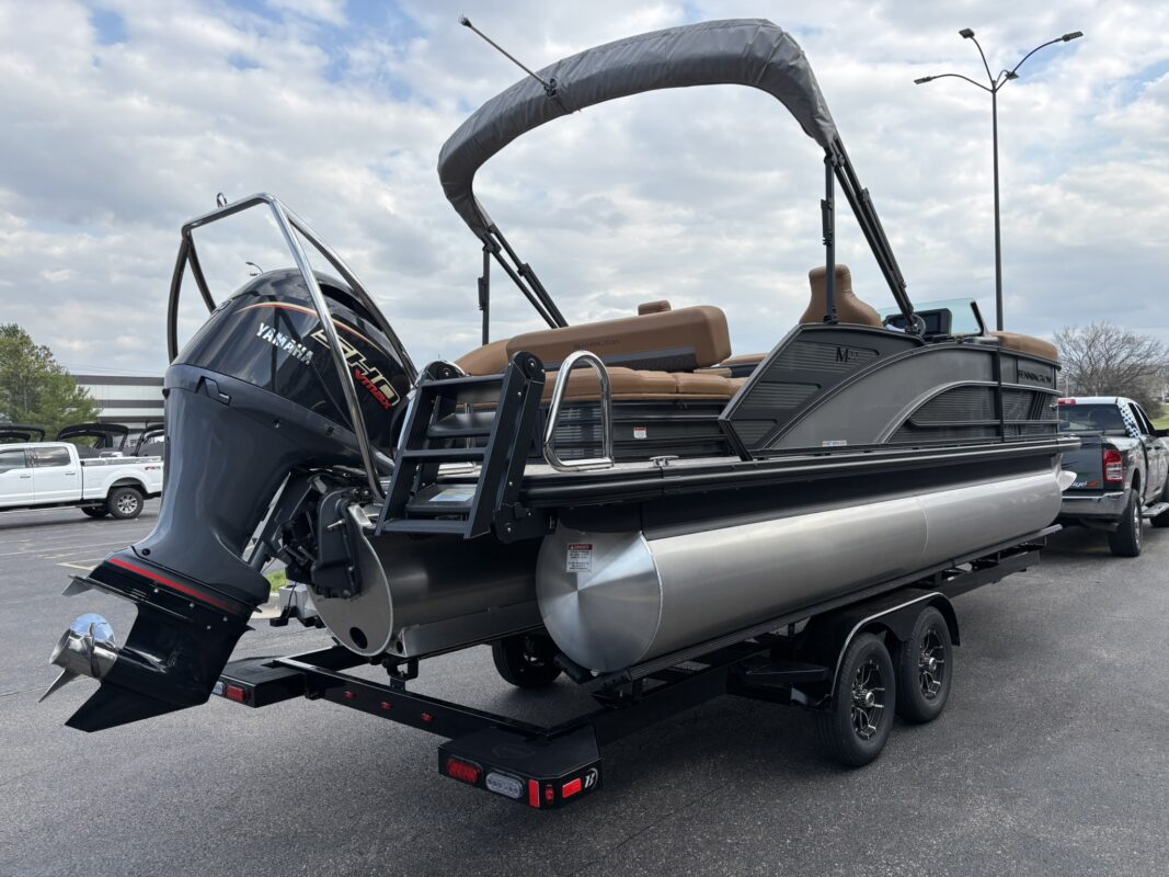 2026 Bennington 22 MSB Base