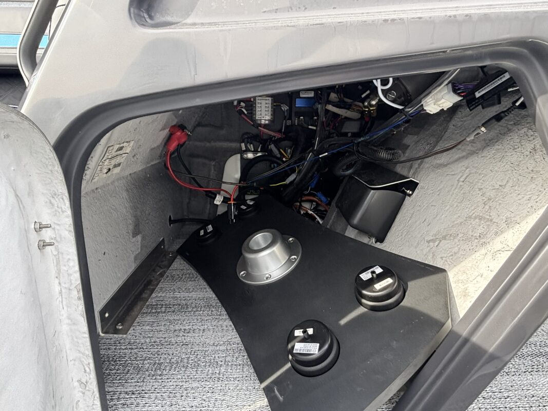 2026 Bennington 22 SSB Sport