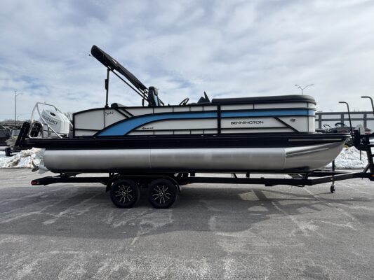 2026 Bennington 22 SSB Sport