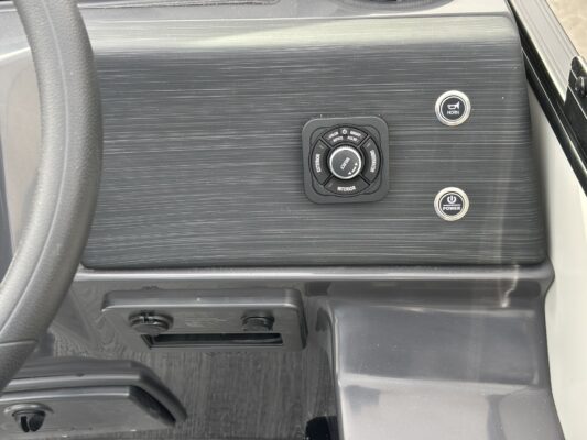 2026 Bennington 22 SSB Sport