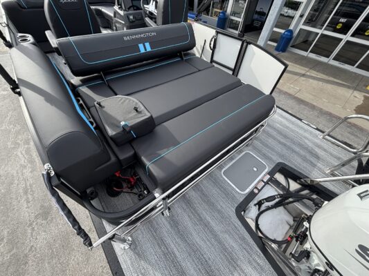 2026 Bennington 22 SSB Sport