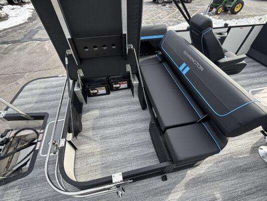 2026 Bennington 22 SSB Sport