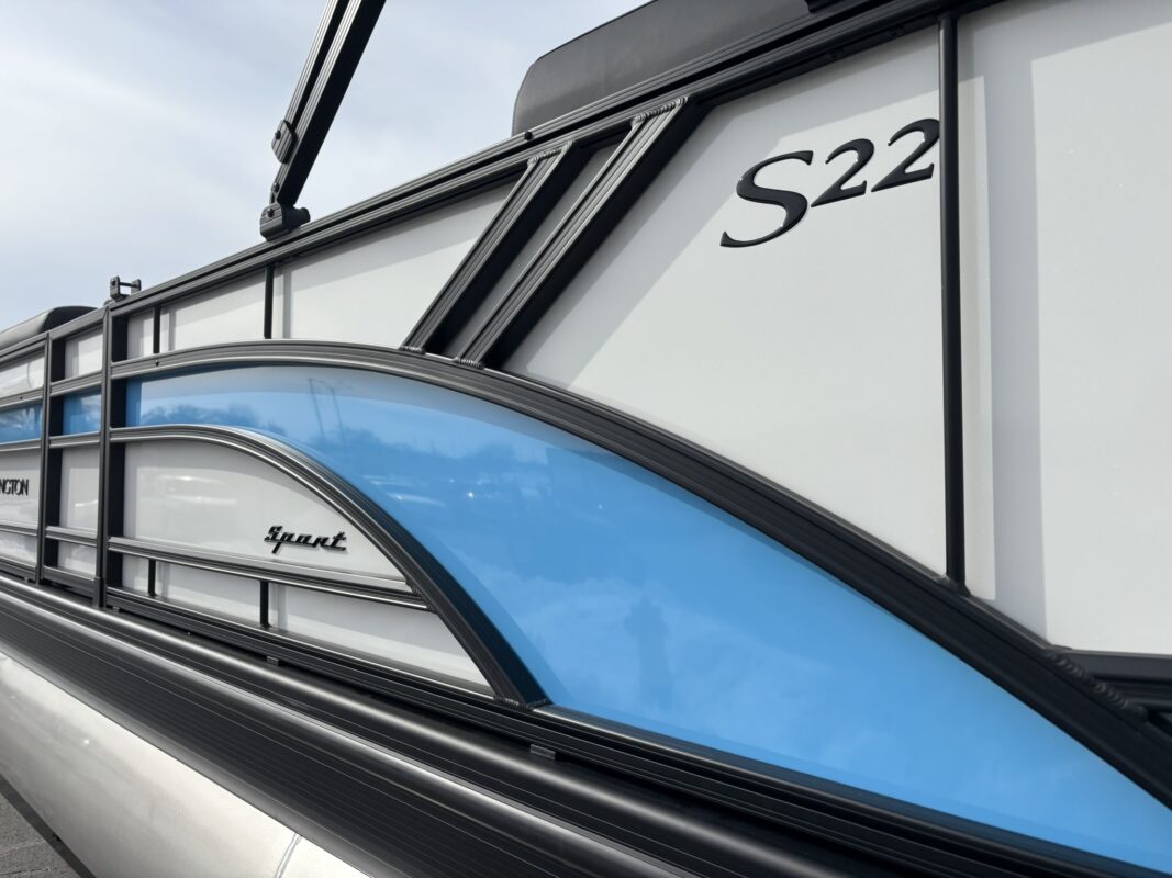 2026 Bennington 22 SSB Sport