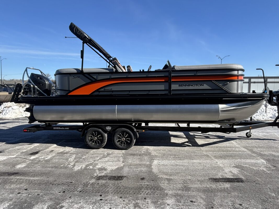 2026 Bennington 22 SSR Sport