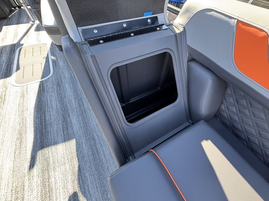 2026 Bennington 22 SSR Sport