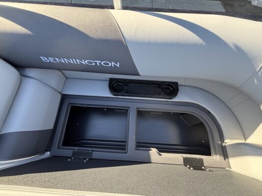 2026 Bennington 22 SSR Base