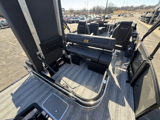 2026 Bennington 22 SSB Sport