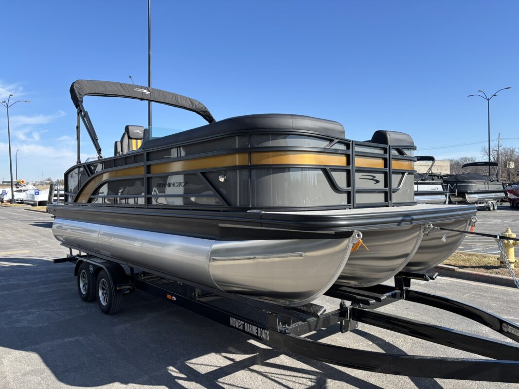 2026 Bennington 22 SSB Sport