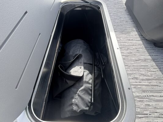 2026 Bennington 22 SSB Base