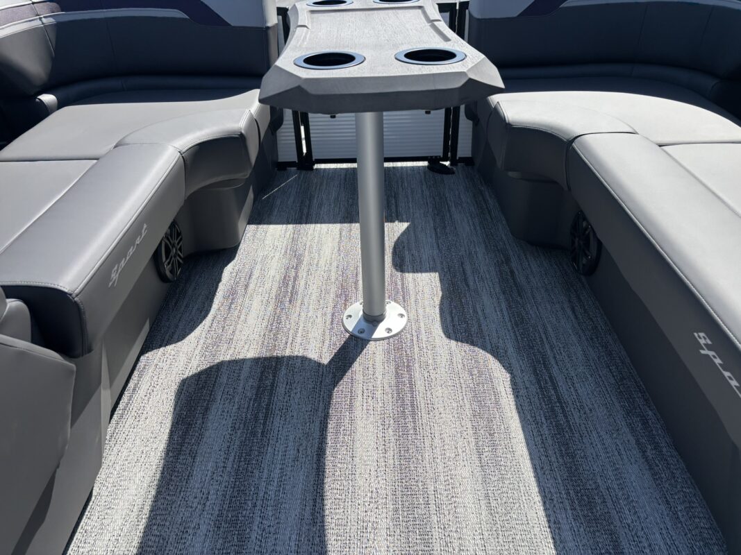 2026 Bennington 22 SSB Sport