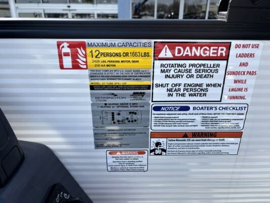 2026 Bennington 22 SSB Sport