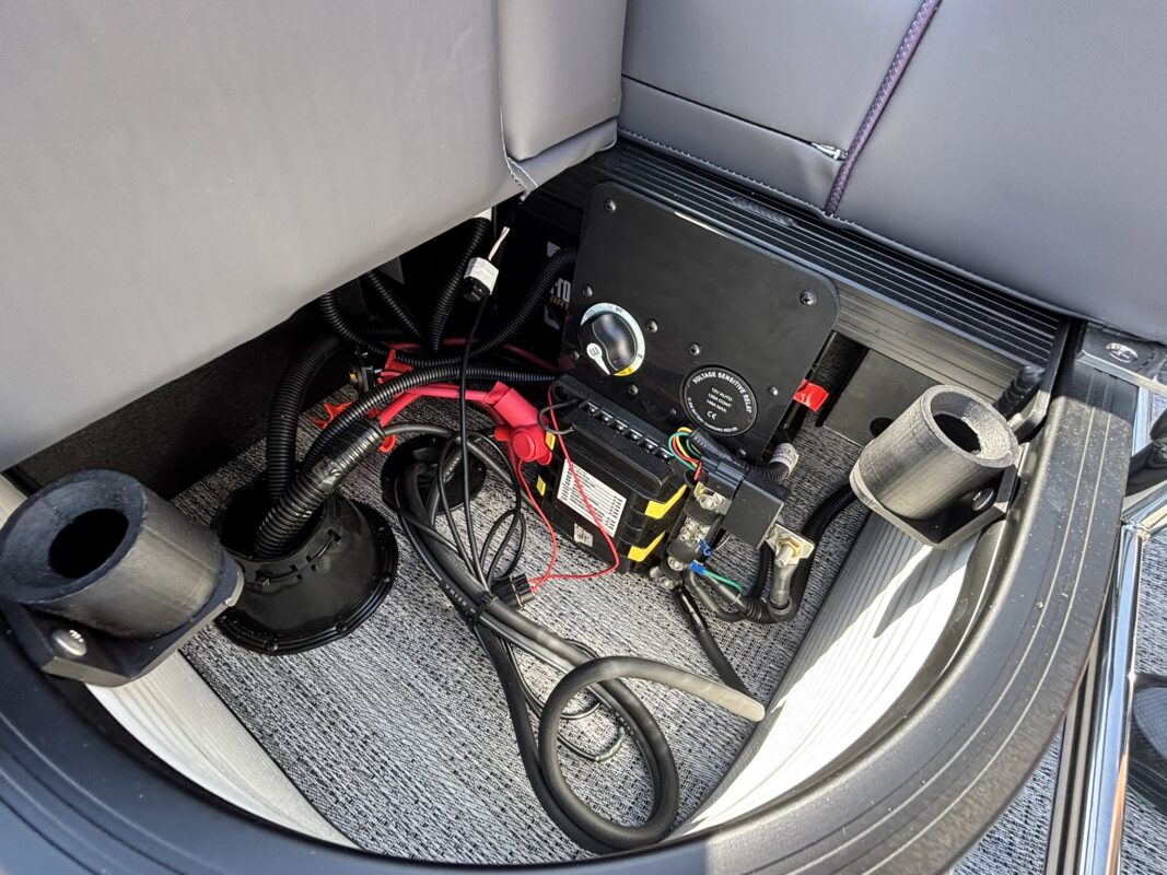 2026 Bennington 22 SSB Sport