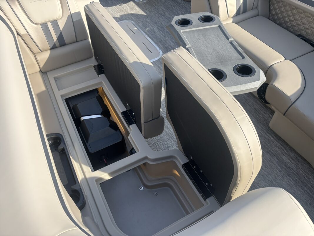 2026 Bennington 22 SSB Sport