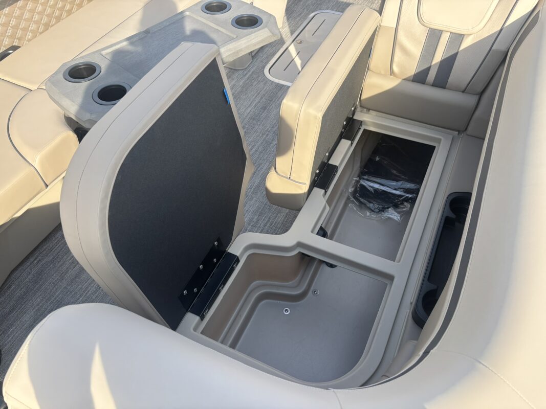 2026 Bennington 22 SSB Sport