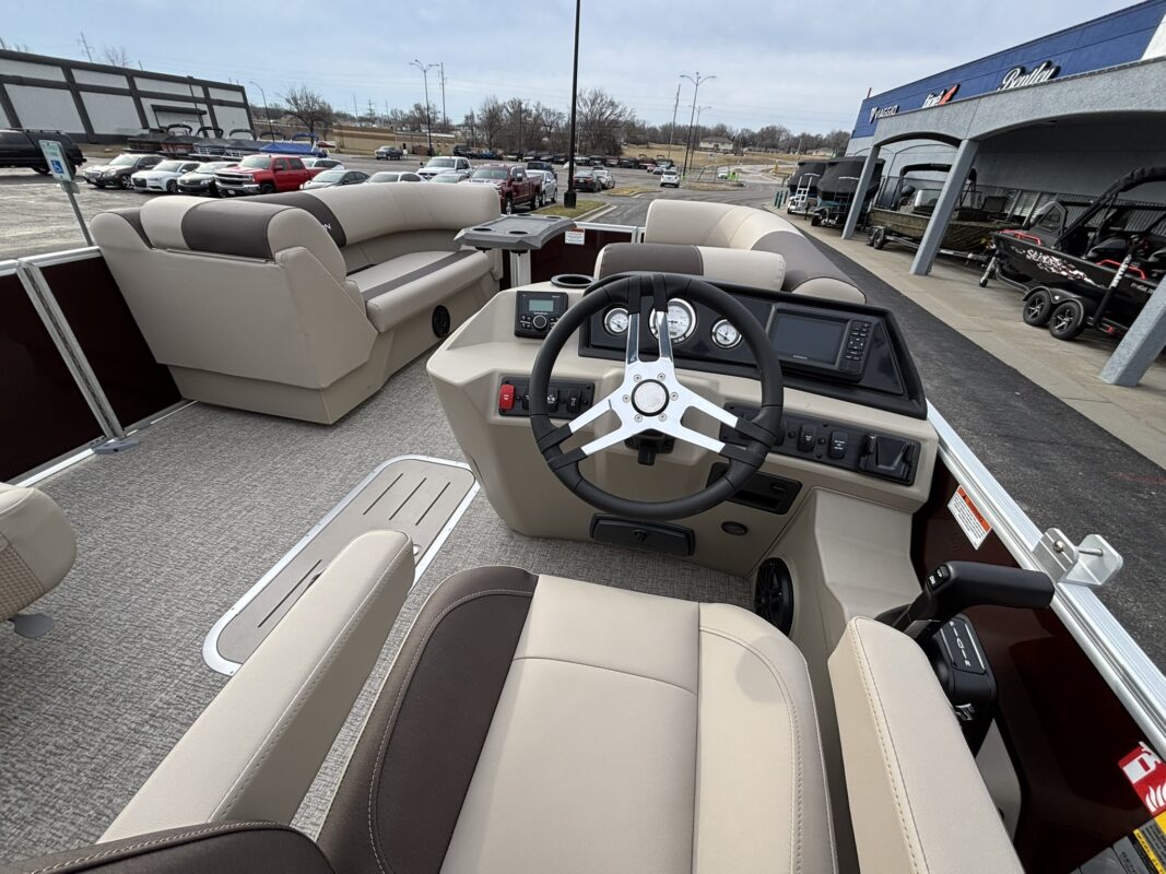 2026 Bennington 22 SSR Base