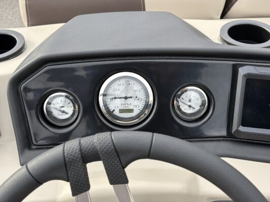 2026 Bennington 22 SSR Base