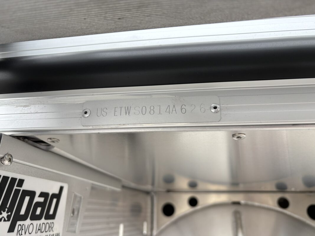 2026 Bennington 22 SSR Base