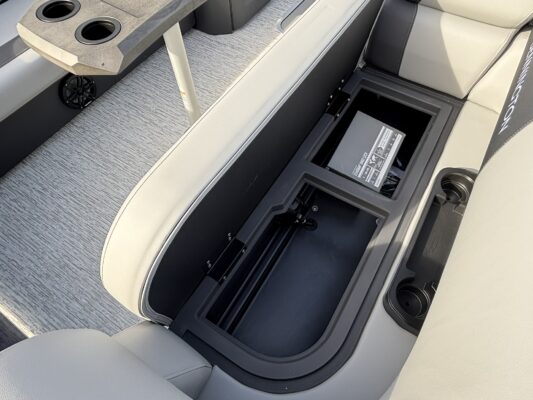 2026 Bennington 22 SSR Base