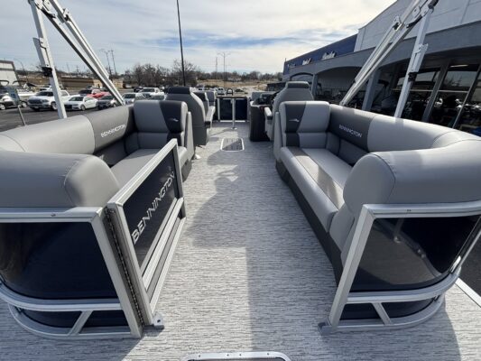 2026 Bennington 22 SSR Base