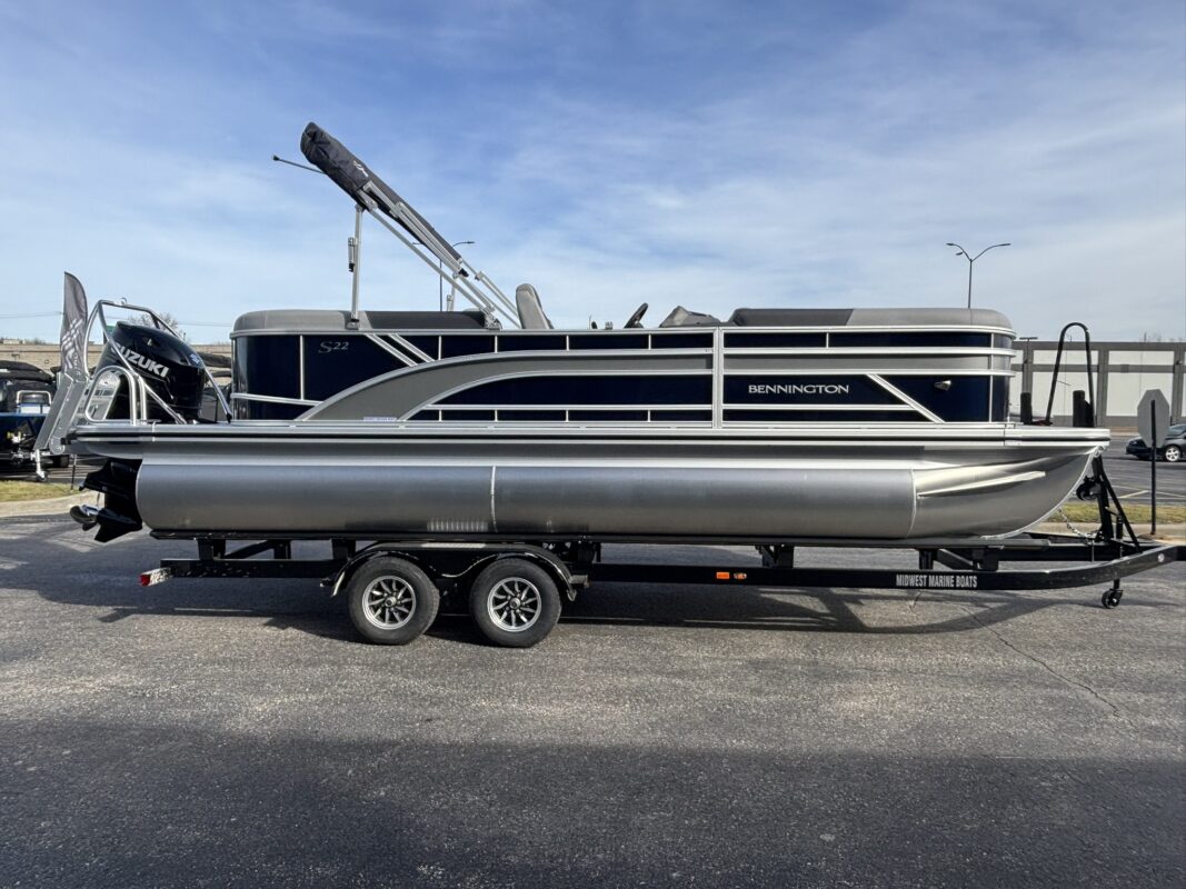 2026 Bennington 22 SSR Base