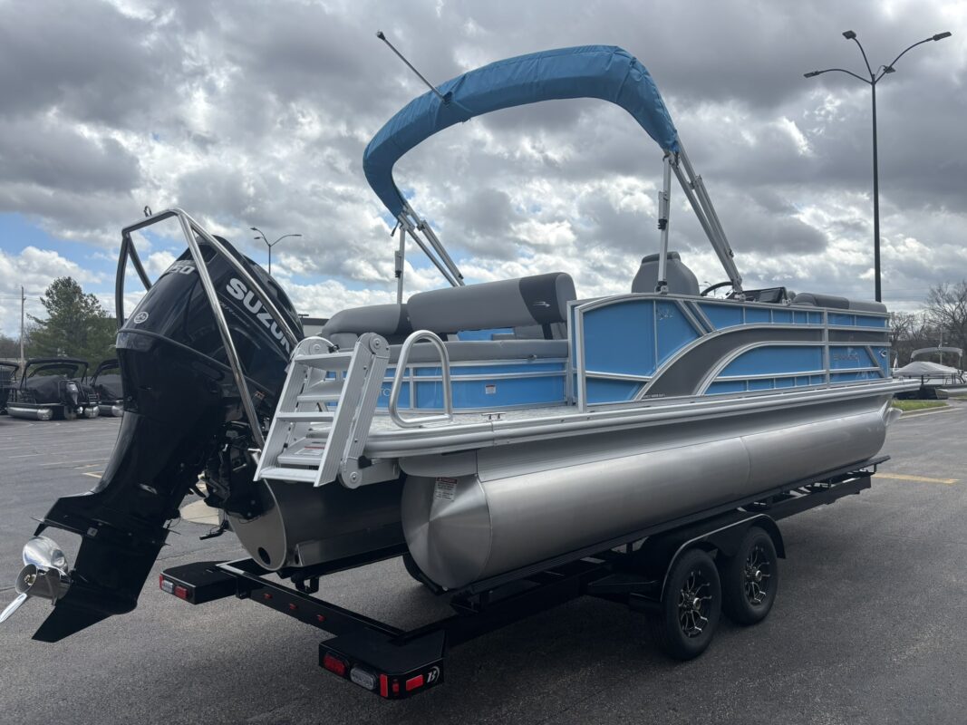 2026 Bennington 22 SSB Base