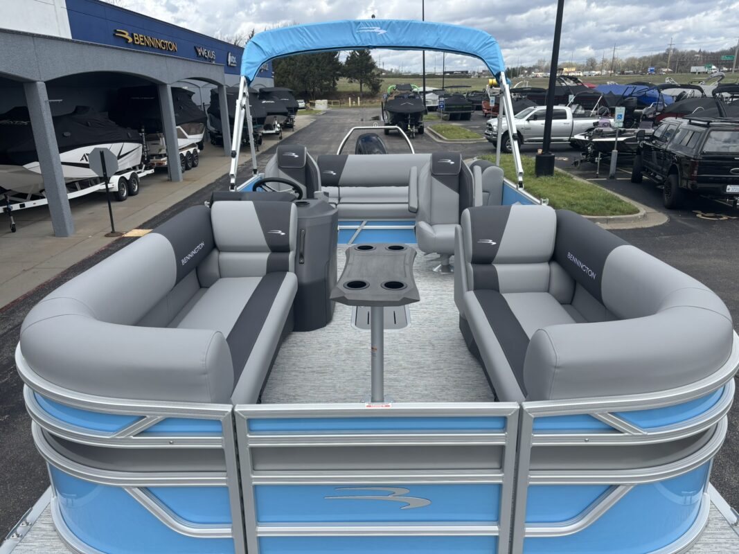 2026 Bennington 22 SSB Base
