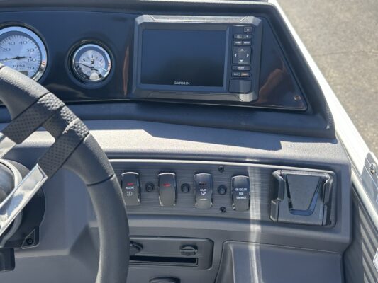 2026 Bennington 22 SSB Base