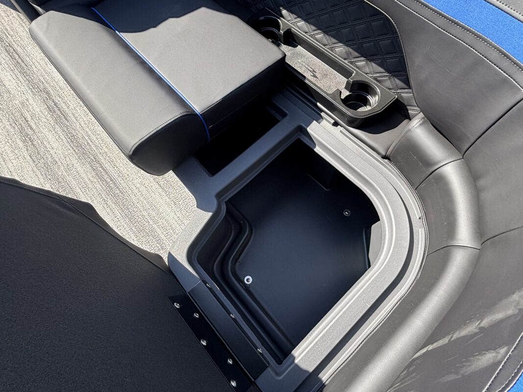 2026 Bennington 22 SSR Sport