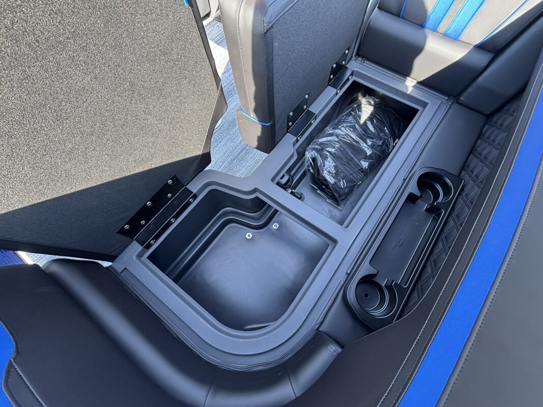 2026 Bennington 22 SSR Sport