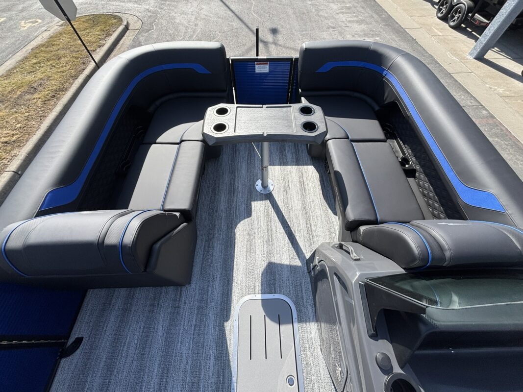 2026 Bennington 22 SSR Sport