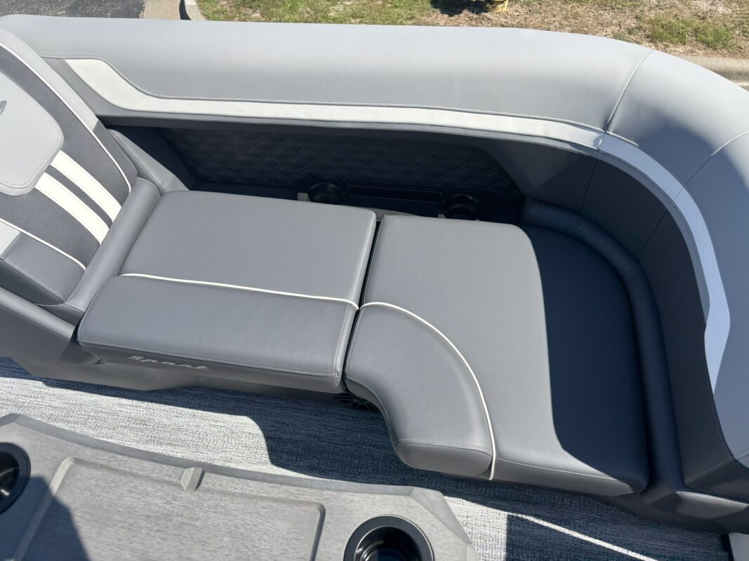 2026 Bennington 22 SSR Sport