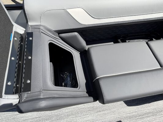 2026 Bennington 22 SSR Sport