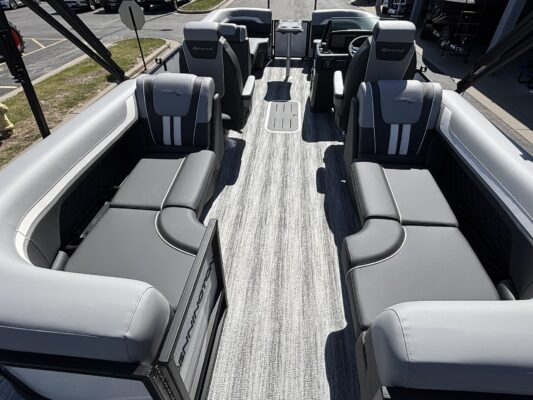 2026 Bennington 22 SSR Sport