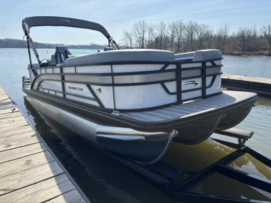 2026 Bennington 22 SSR Sport