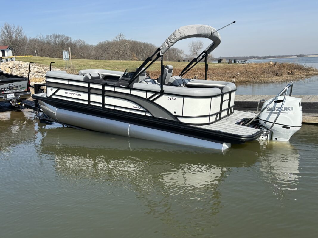 2026 Bennington 22 SSR Sport