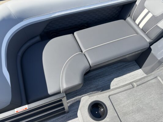 2026 Bennington 22 SSR Sport