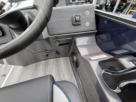 2026 Bennington 22 SSR Sport