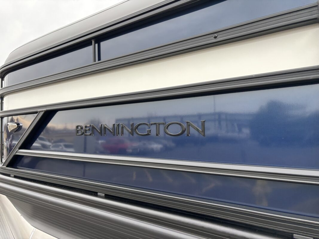 2026 Bennington 22 SSR Sport