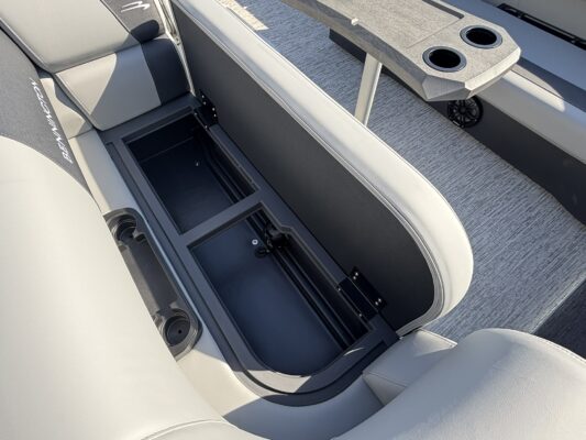 2026 Bennington 22 SSR Base