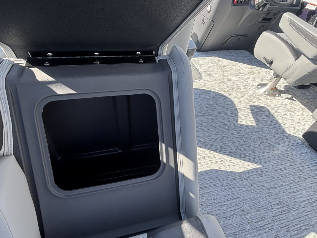 2026 Bennington 22 SSR Base