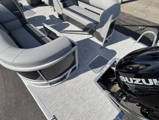 2026 Bennington 22 SSR Base