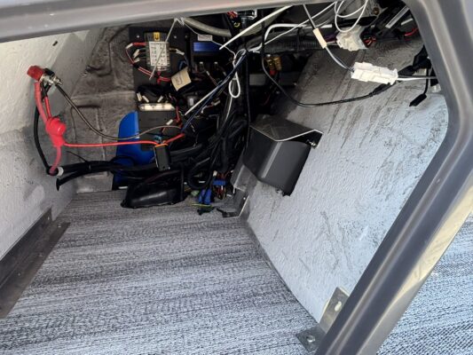 2026 Bennington 22 SSB Sport