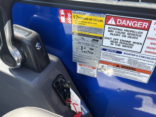 2026 Bennington 22 SSB Sport