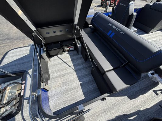 2026 Bennington 22 SSB Sport