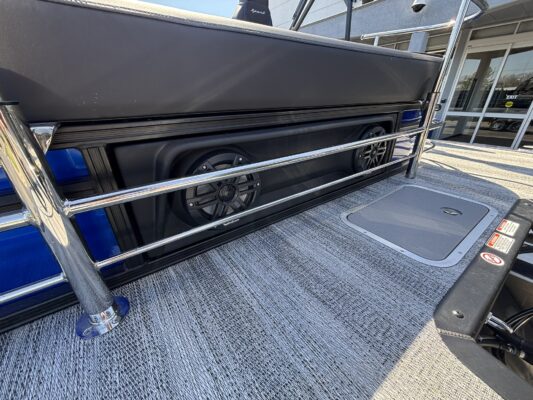 2026 Bennington 22 SSB Sport