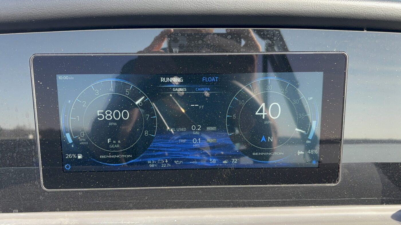 2026 Bennington 22 SSB Sport