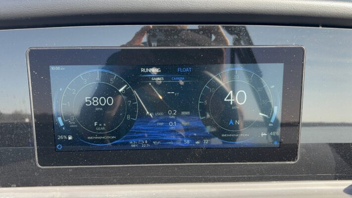 2026 Bennington 22 SSB Sport