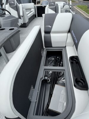 2026 Bennington 22 SSR Snap