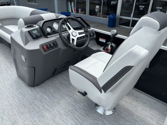 2026 Bennington 22 SSR Snap